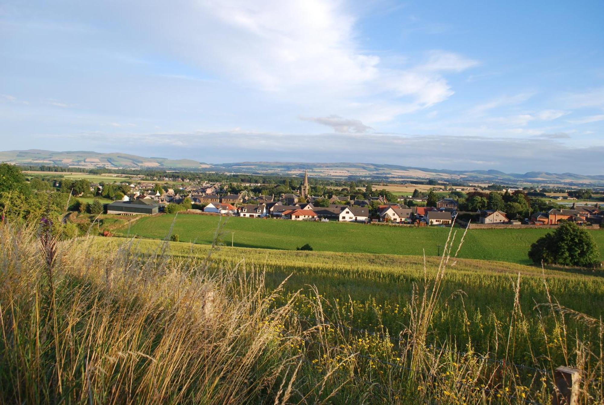 Lands Of Loyal Hotel Alyth Eksteriør billede